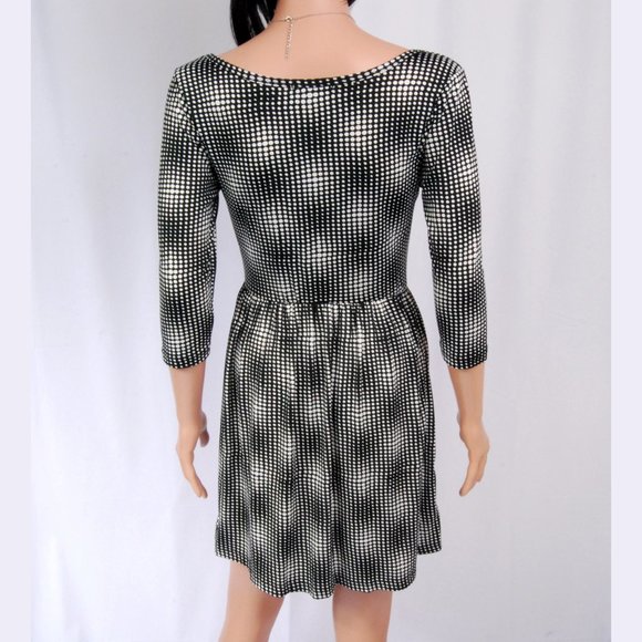 Bebop - Black & White 3/4 Sleeve Polka Dot Dress - Picture 3 of 9